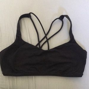 Lululemon Free to Be Bra. Black. Size 8.